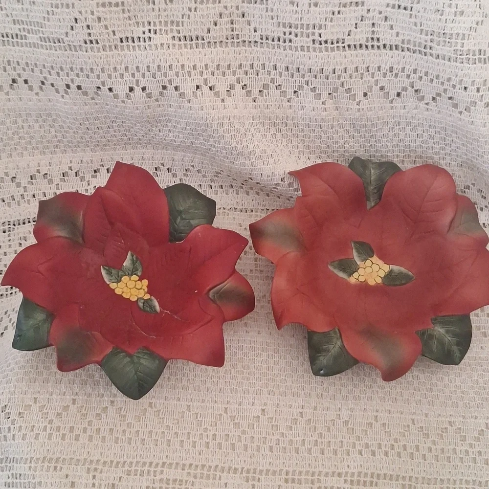 Vtg Christmas Pair PartyLite Poinsettia Ceramic Flowers Candle Holders Dishes